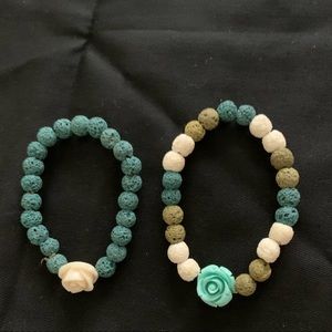 Elastic bracelets made of volcanic stone